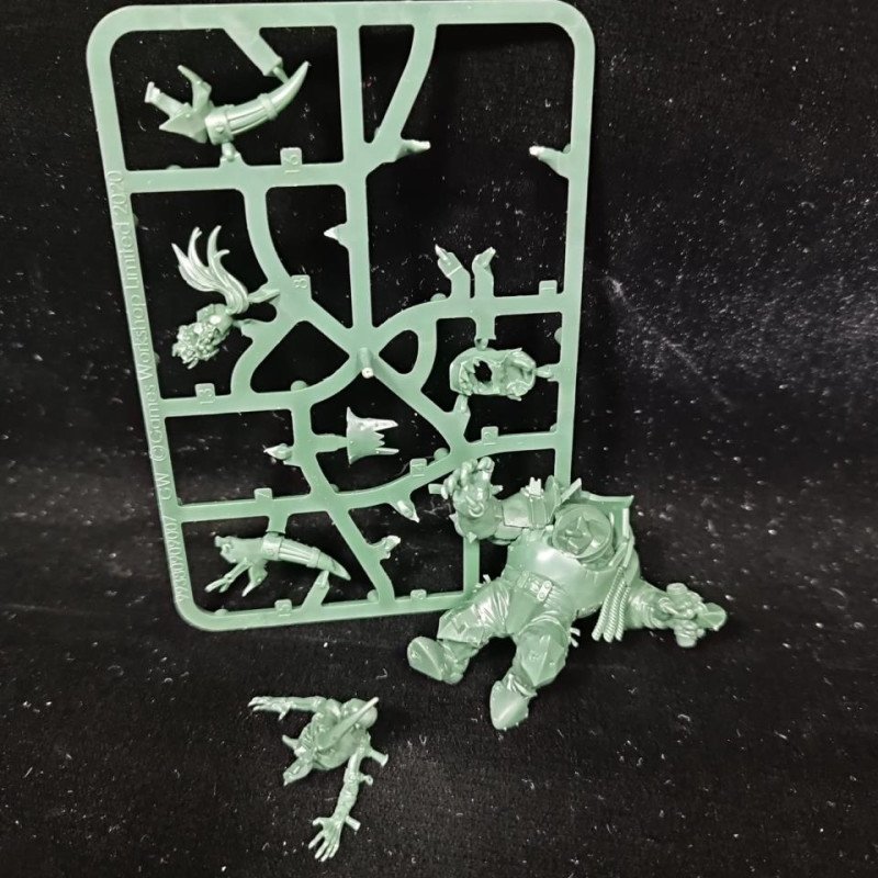 2ªmano BB031 - Varag Ghoul-Chewer