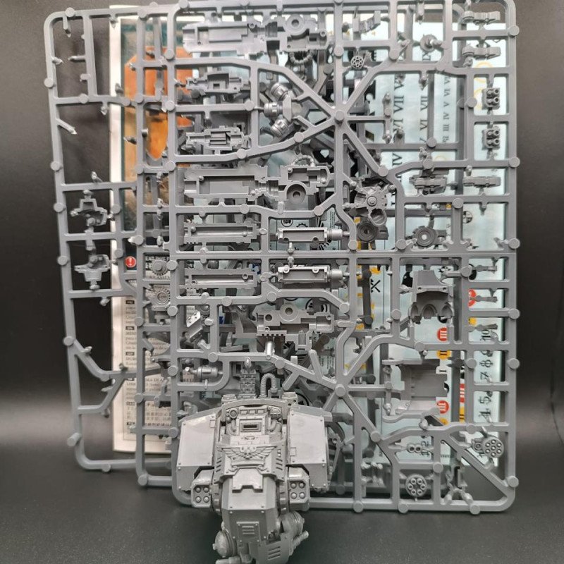2ªmano SM335 - Dreadnought Redemptor